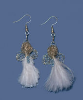 Juweel Silver wire & white feathers sky earrings