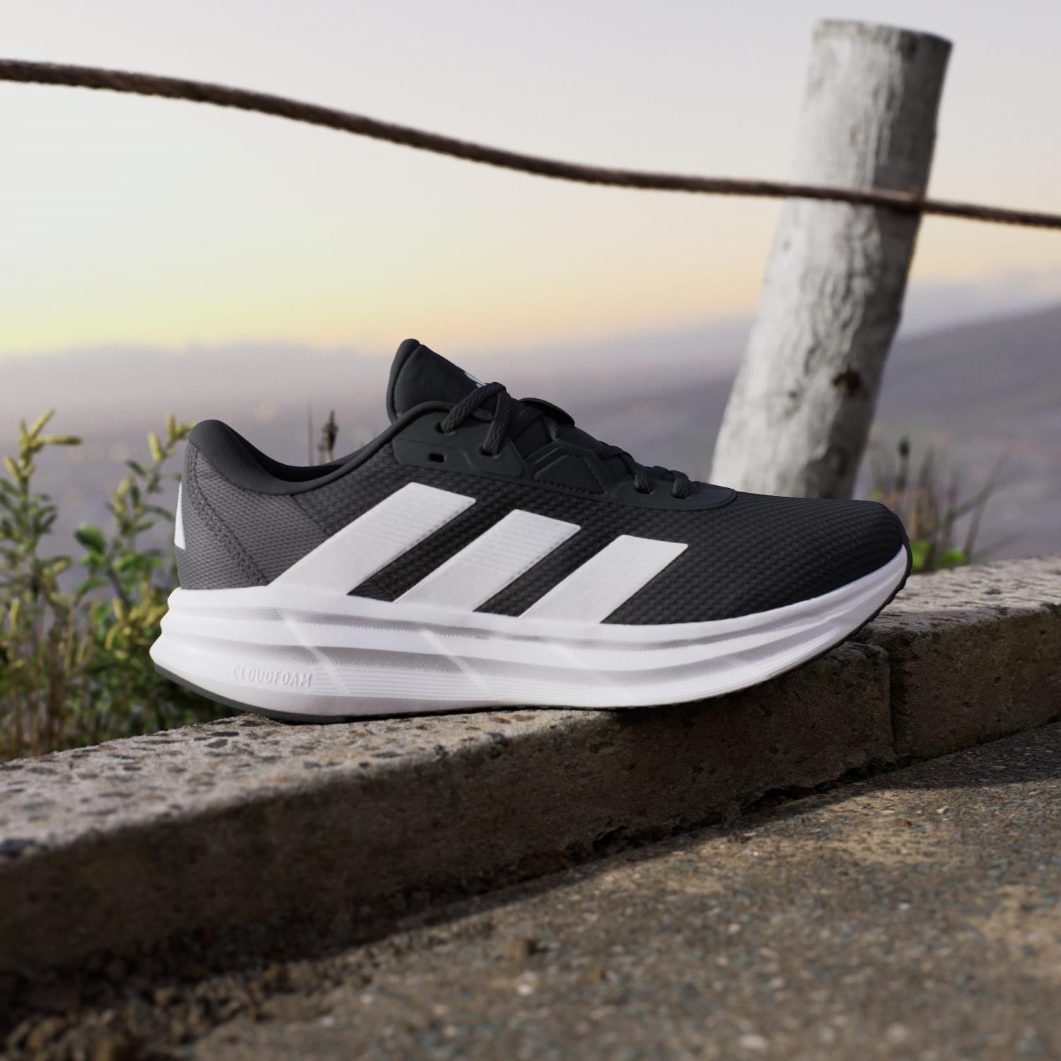 Adidas  Galaxy 7 W