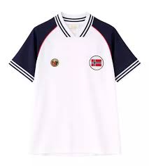 Fanhaus  NFF Retro Tee