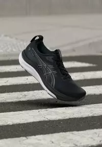 Asics GEL-KAYANO 33