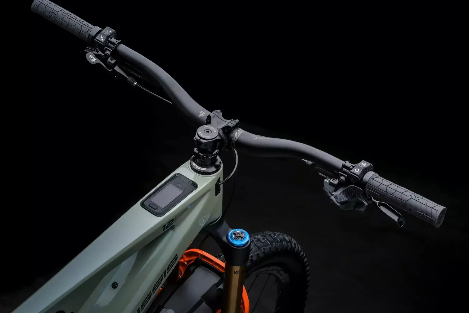 gallery-9895-for-3392