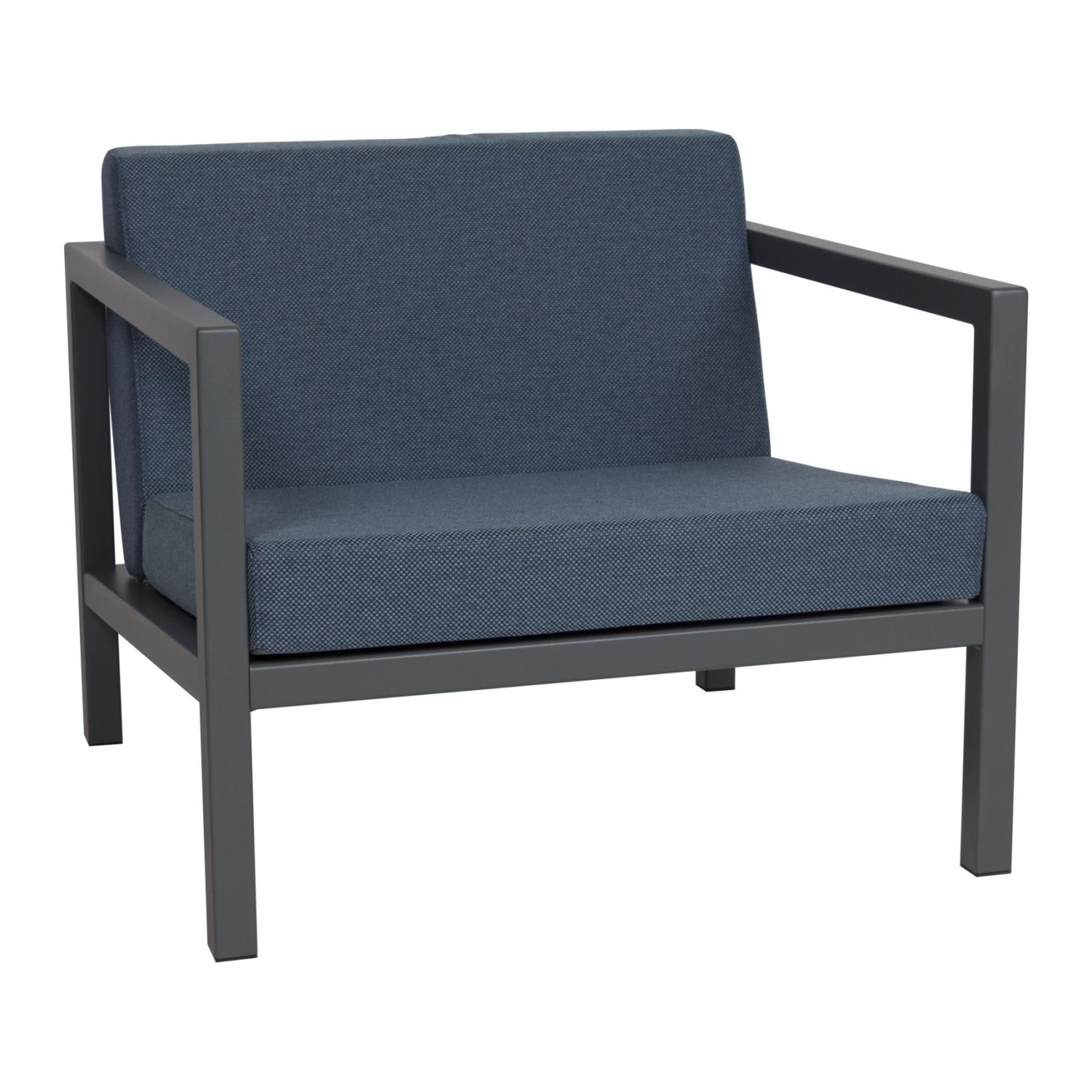 Frame Lounge Chair | M/puter