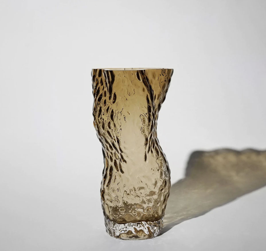 Ostrea Rock Vase | Smoke