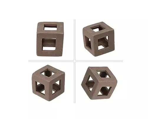 Ozami Kube, Rekegrotte, 2x2x2cm.