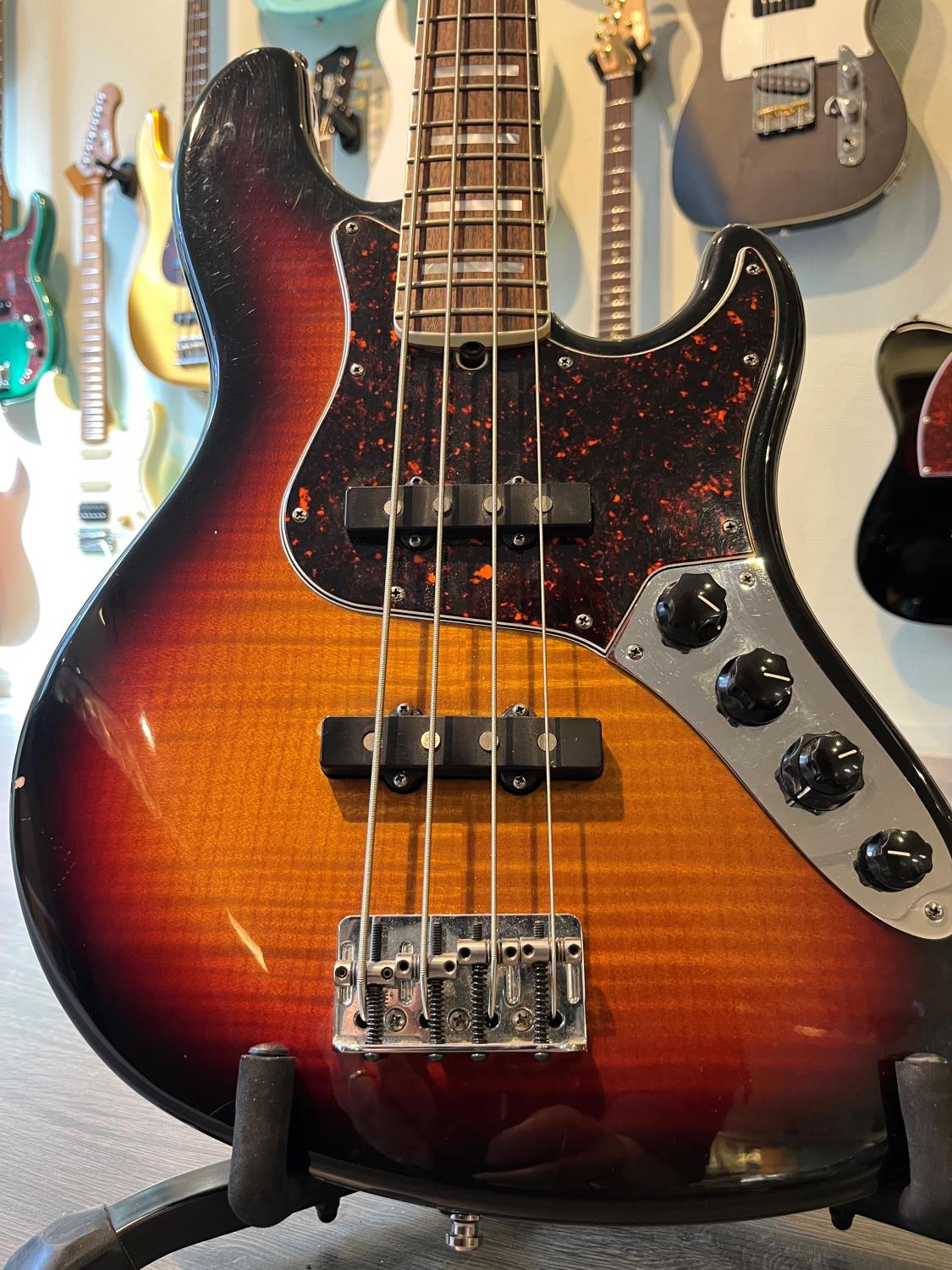 Brukt- Fender Custom Bass 1997