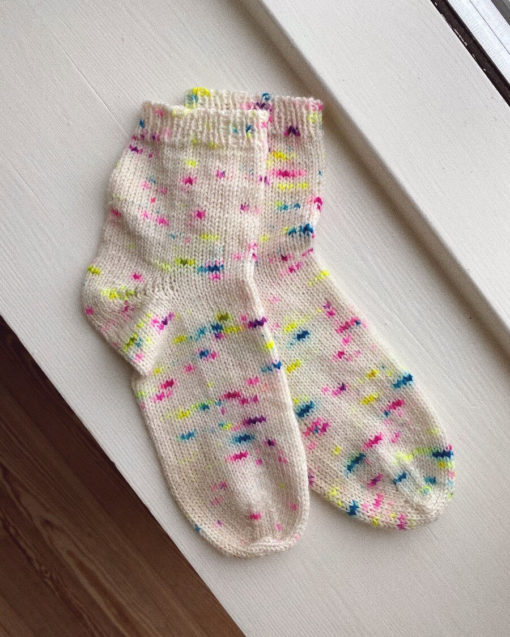 PetiteKnit - Everyday Socks Junior - papir