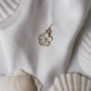 Maskemarkør pearls and knits - Hvit blomst m/perle