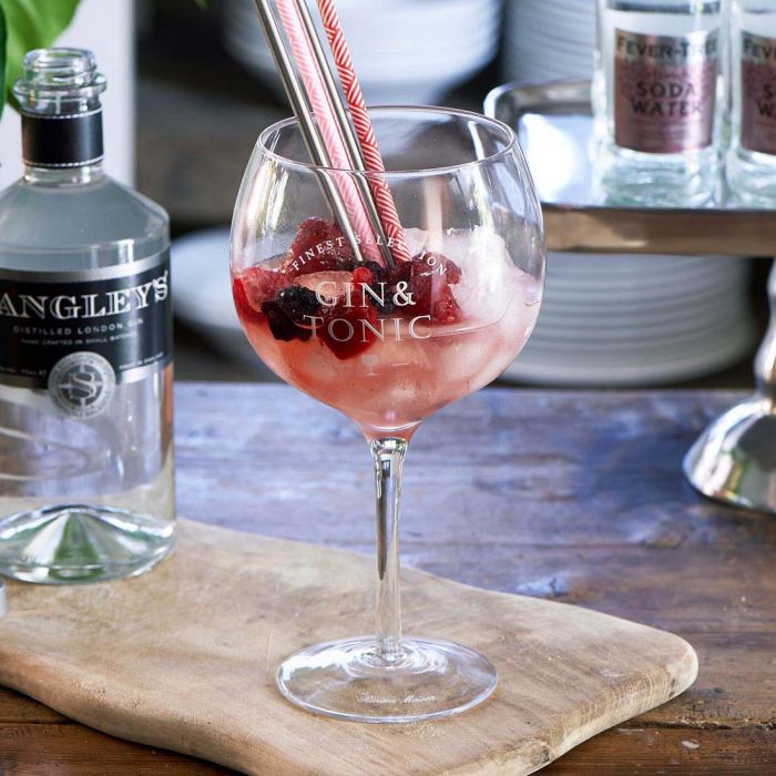 Rivera Maison Drink Glass G&T GT på stett med tekst Finest Selection Gin & Tonic Glass RM