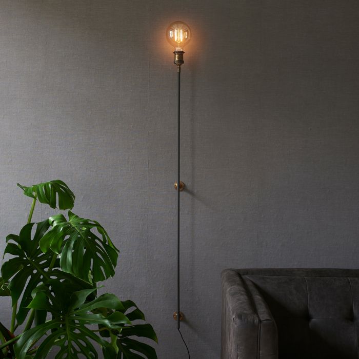 Riviera Maison Vegglampe sort med messing støpsler Wall Lamp Hoxton, Black RM