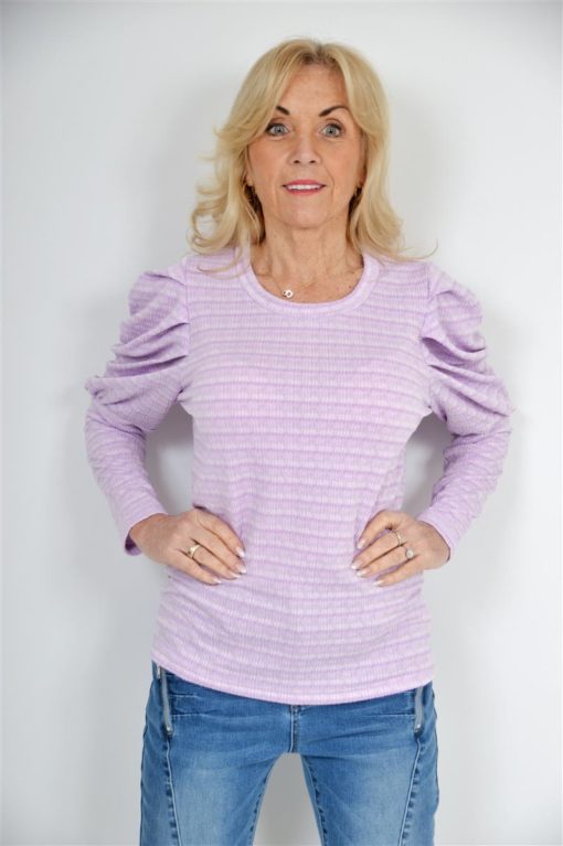 Genser Bluse topp Knitted w/puffy shoulder sweather strikket krepp Liliac 95%Viscose,5%Elastane