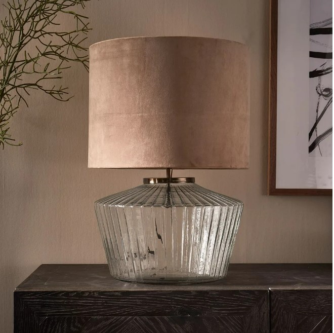 Riviera Maison Lampe fot Håndlaget ribbe glass, gyldne detaljer RM Nolana Glass Lamp Base Ø40cm