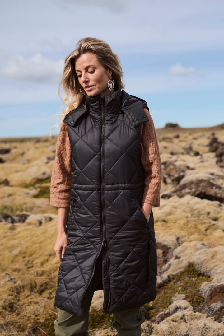 Vest CRGaiagro Waistcoat Pitch Black yttervest woven 100%Polyamide