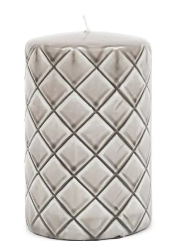 Riviera Maison Dekor Kubbelys Lakk lin Diamant mønster RM Pillar Candle Padded flax 9,5x15