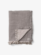 &Tradition Collect Throw SC33 Cloud Slate/Cotton