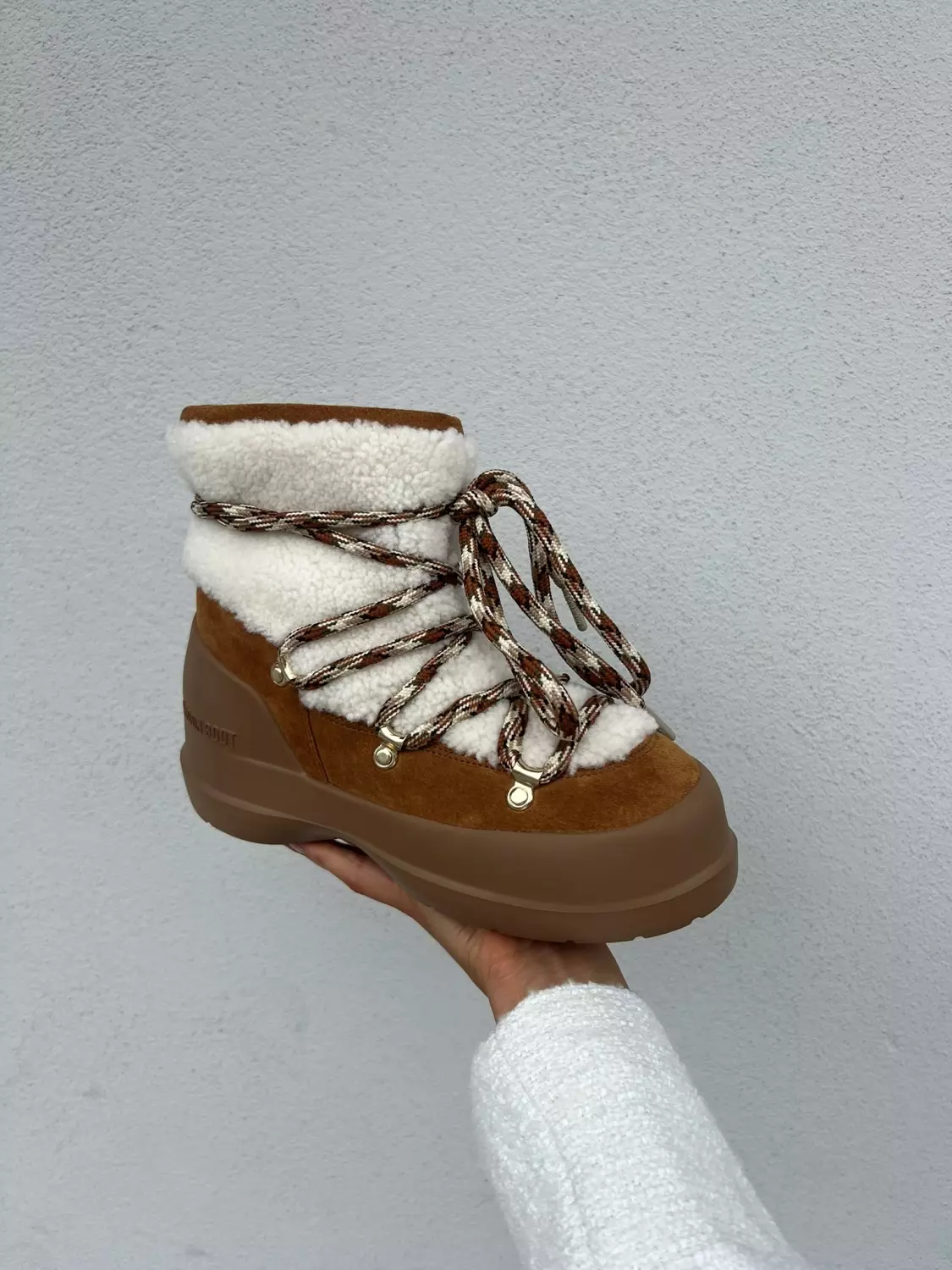 MB Luna shearlingboots whisky/off-white