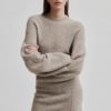 Second female Eya knit dress