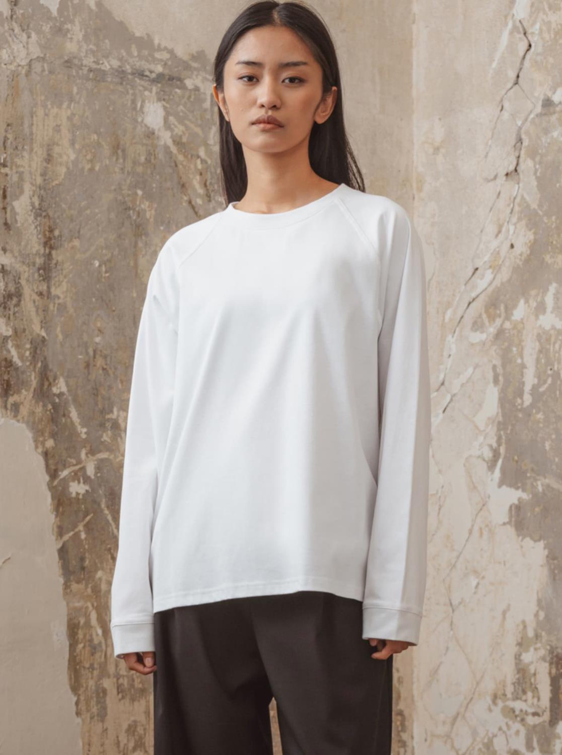 Ahlvar Thelma ls tee white