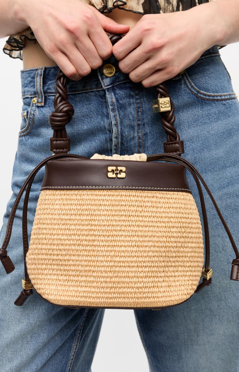 Ganni bou bucket bag raffia seal brown