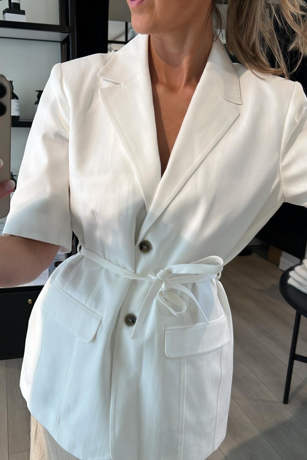 Levete Laura 1 kortarmet blazer off-white