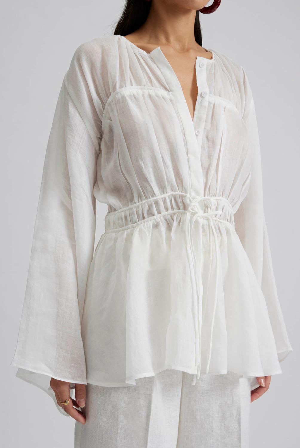 Malina Mira detail ramie blouse off-white
