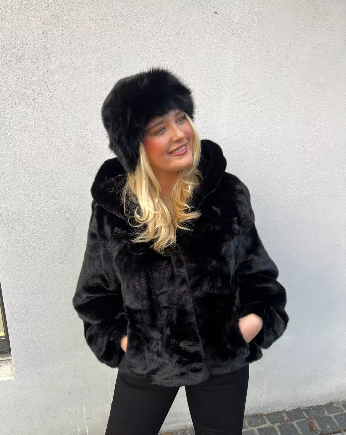 Noma Verbier fuskepels brun, sort og lys beige