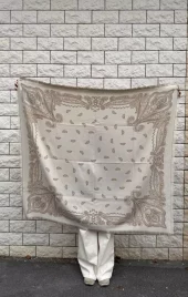 Noma Stephanie skjerf grå, beige
