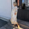 From Paris with love Noeline hvit kjole med broderi grønn og gul