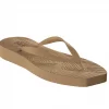 Sleepers plattform sand