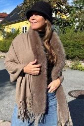 Noma Exclusive ullskjerf m fuskepels