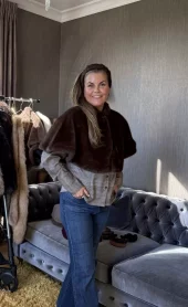 Noma Milano cape brun og sort