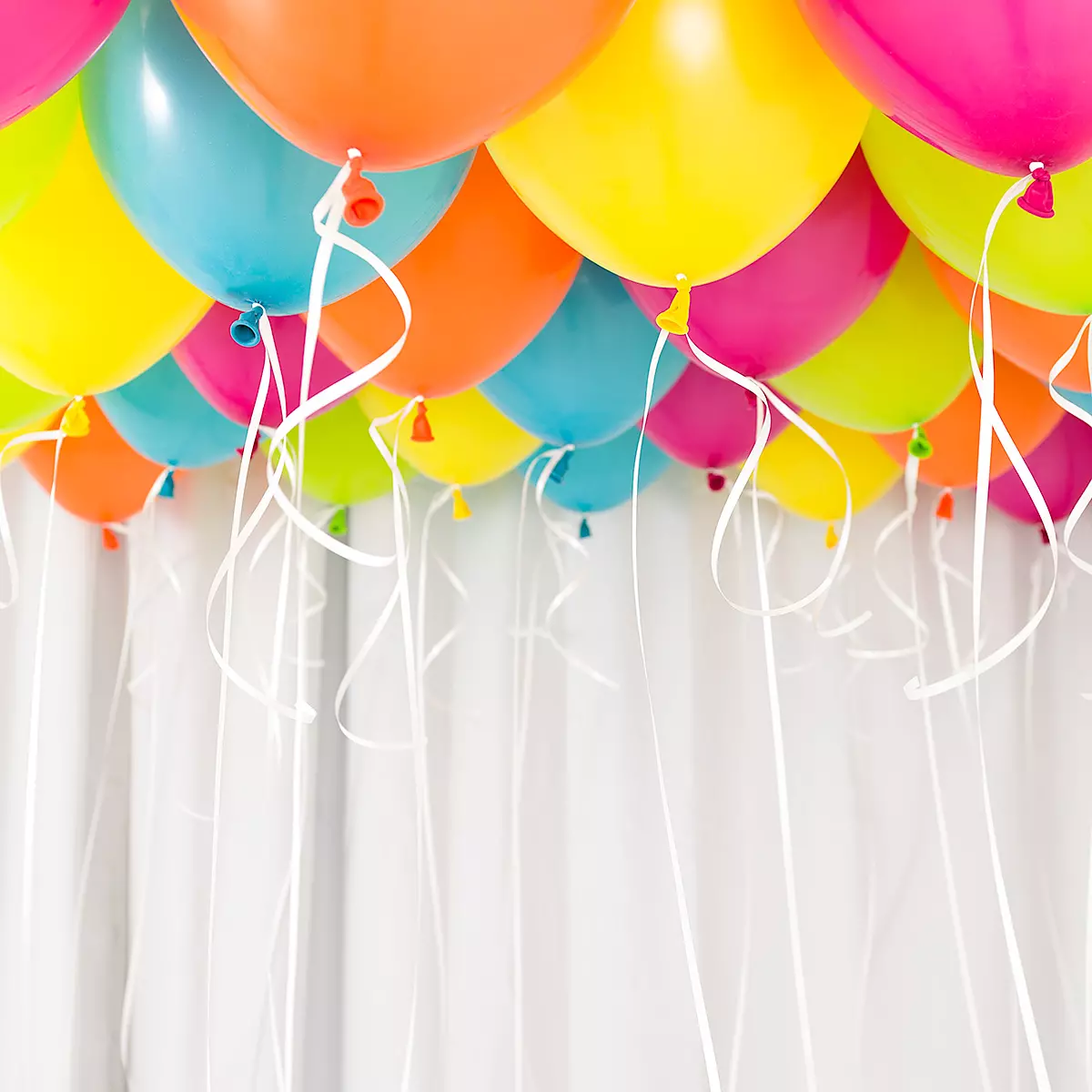 Balloon ceiling kit hawaiian