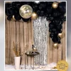 Balloon Arch Kit - Black & Gold w. Confetti Bomb
