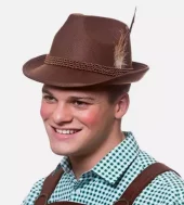 Brun bavarian hatt med fjær