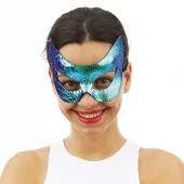 Iridescent scale effect mask