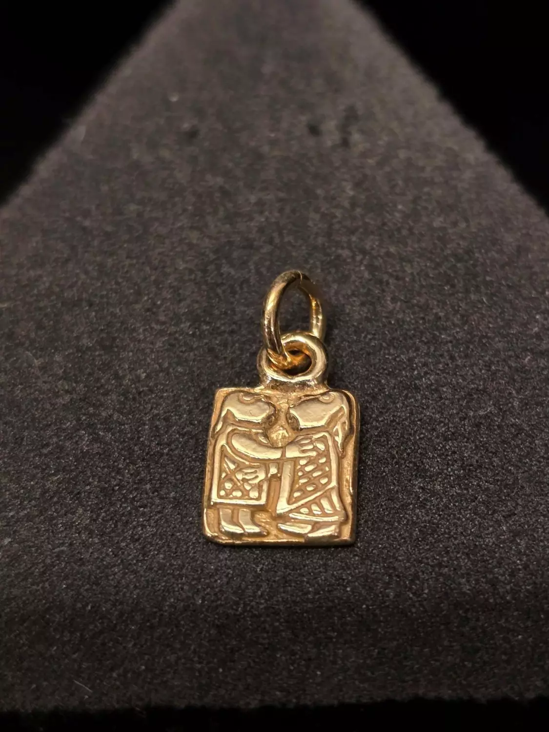 GULLGUBBE ANHENG FORGYLT