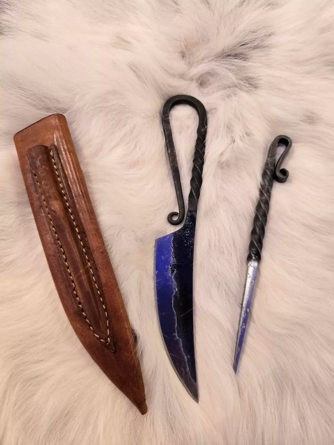 KVINNEKNIV MED SLIRE OG GAFFEL