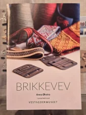 BRIKKEVEV HEFTE ANNA ØKSTRA
