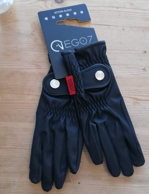 EGO7 Glove  Black