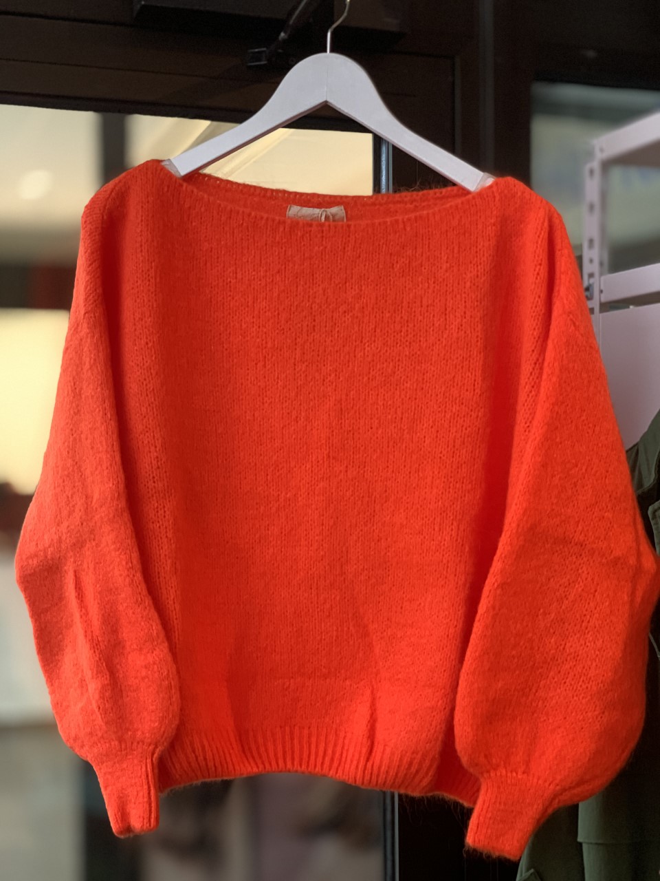 Love Forever Line Sweater Genser