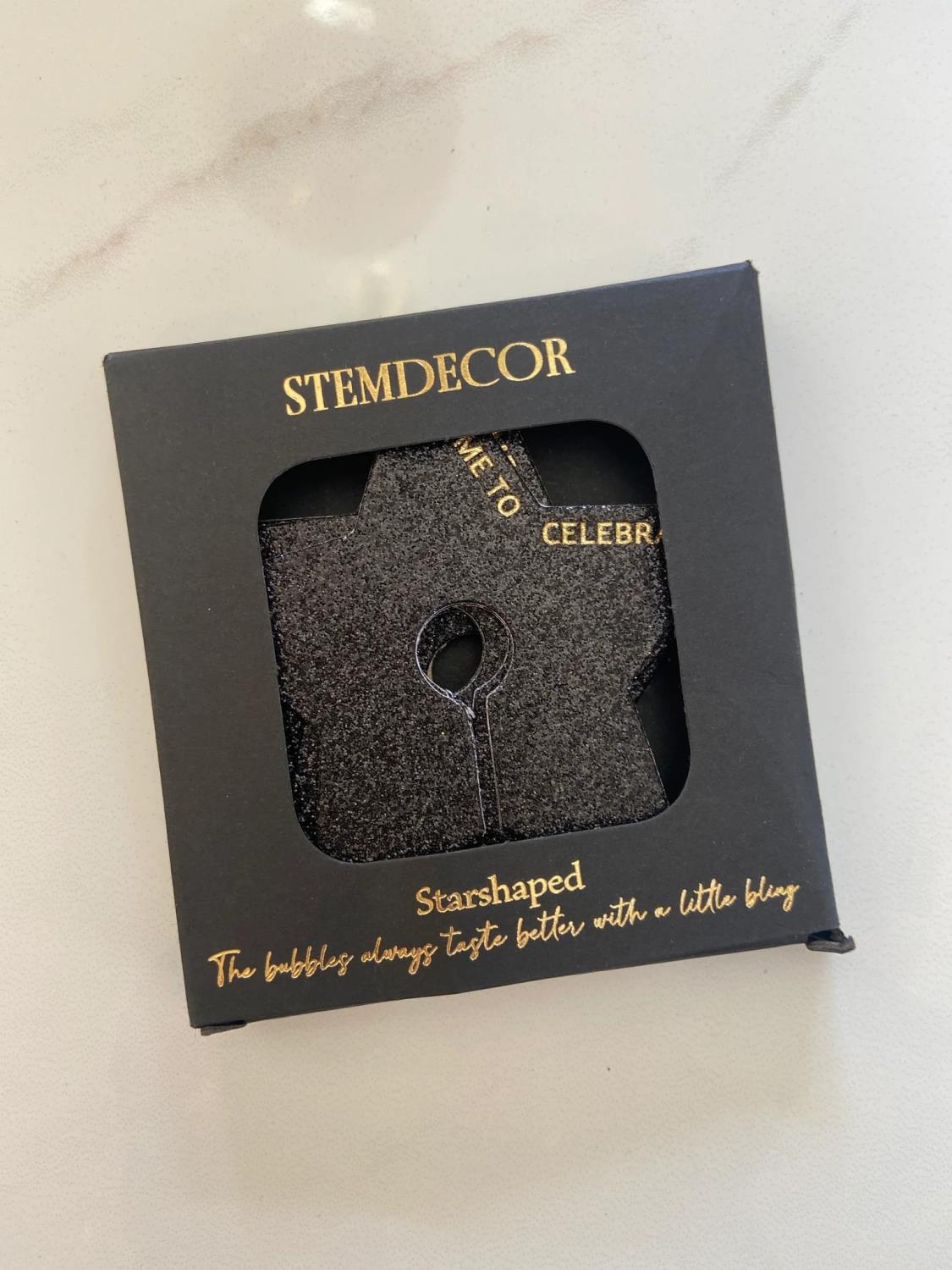 Stettdekor sort glitter stjerne "Time to Celebrate"