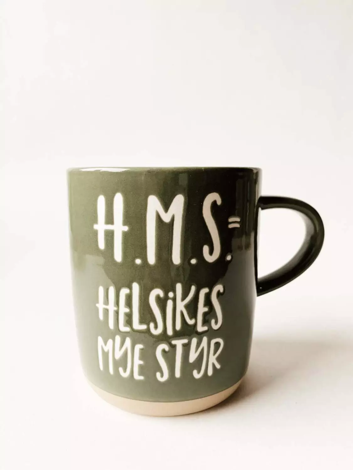 Krus "H.M.S.= Helsikes mye styr"