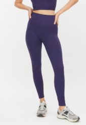 Röhnisch, Seamless Soft Rib Tights, Blackcurrant, Tights