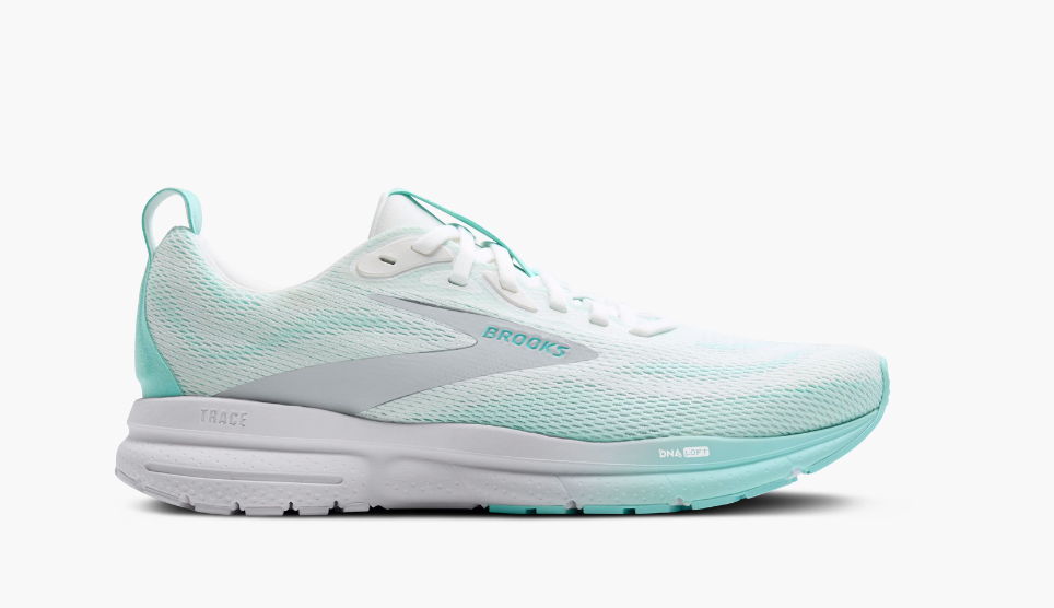 Brooks  Trace 4