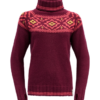 Ona Woman Round Sweater