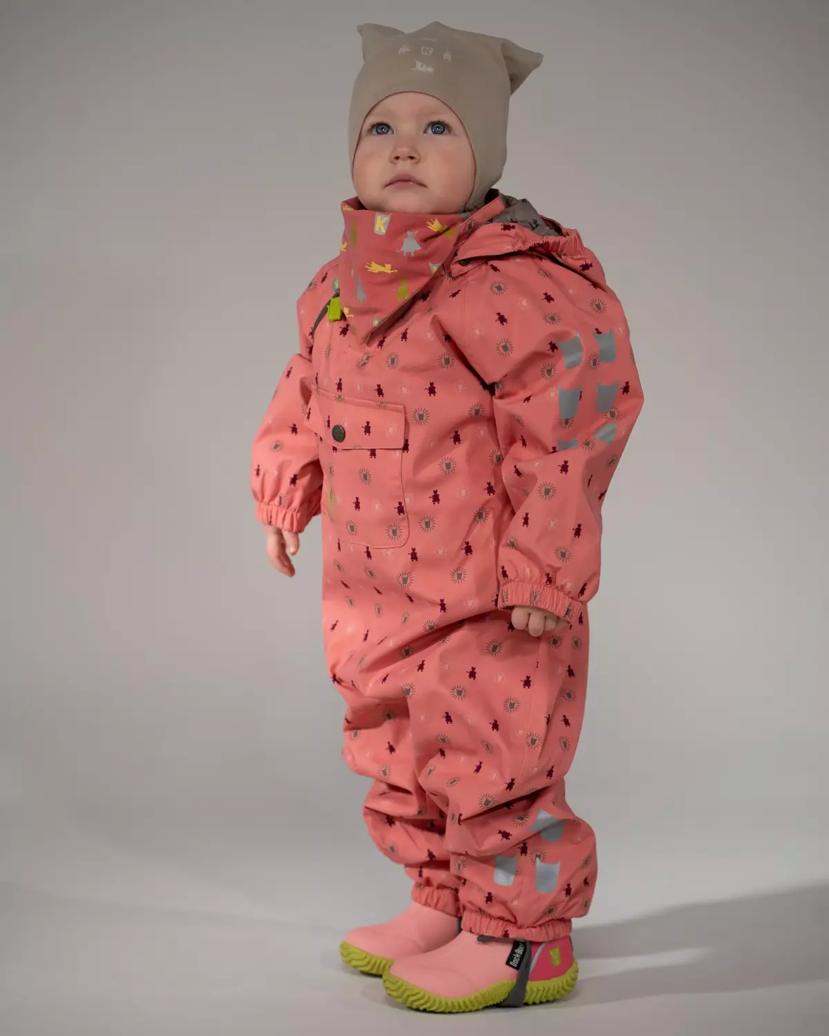 Kattnakken Vinddress baby Stokkrose