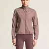 Essence Wind Jacket 2 W Potpurri