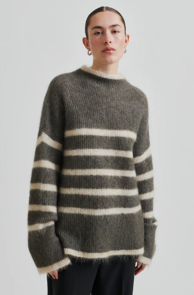 Ovalis Knit