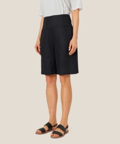 Pinja Shorts