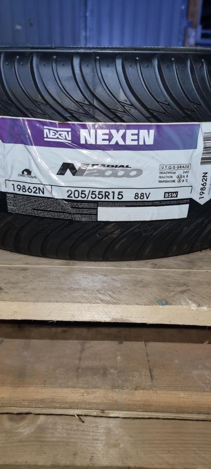 Nexen n2000 205/55r15 88v