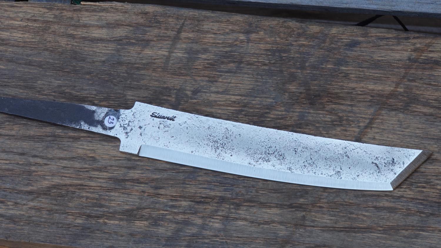 Knivblad Tanto Råsmidd 151 - 170 mm